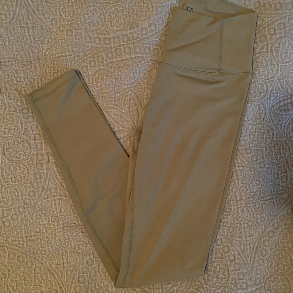 SOLD Ethos Olive Basic Legging